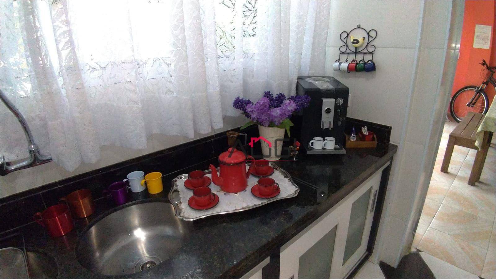 Sobrado à venda com 4 quartos, 350m² - Foto 22