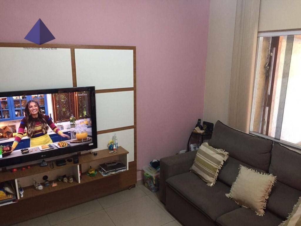 Sobrado à venda com 3 quartos, 130m² - Foto 2