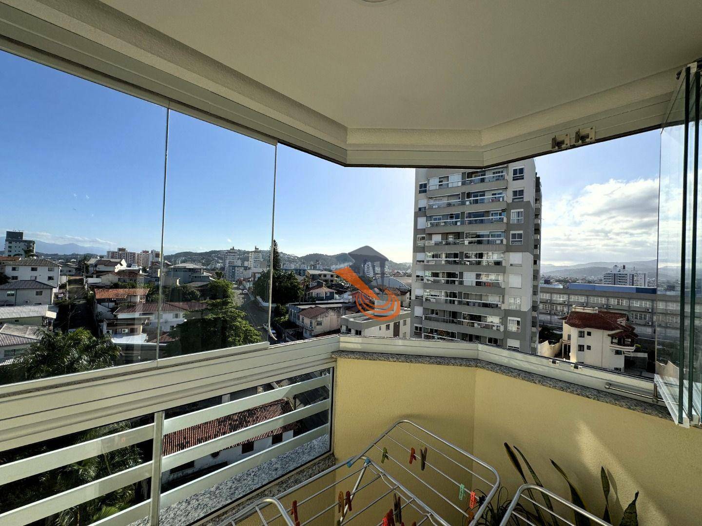 Apartamento à venda com 3 quartos, 92m² - Foto 13