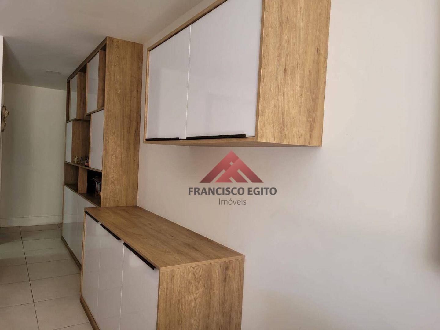 Apartamento à venda com 3 quartos, 127m² - Foto 10