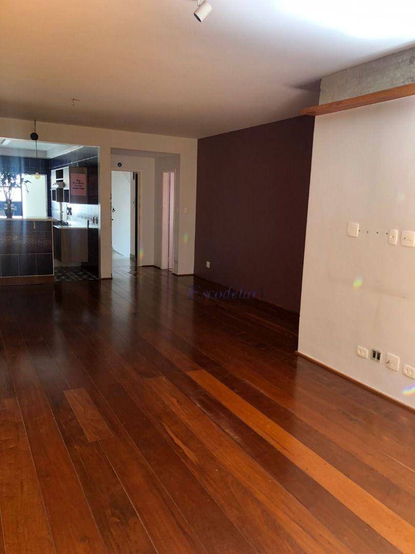 Apartamento para alugar com 2 quartos, 138m² - Foto 19