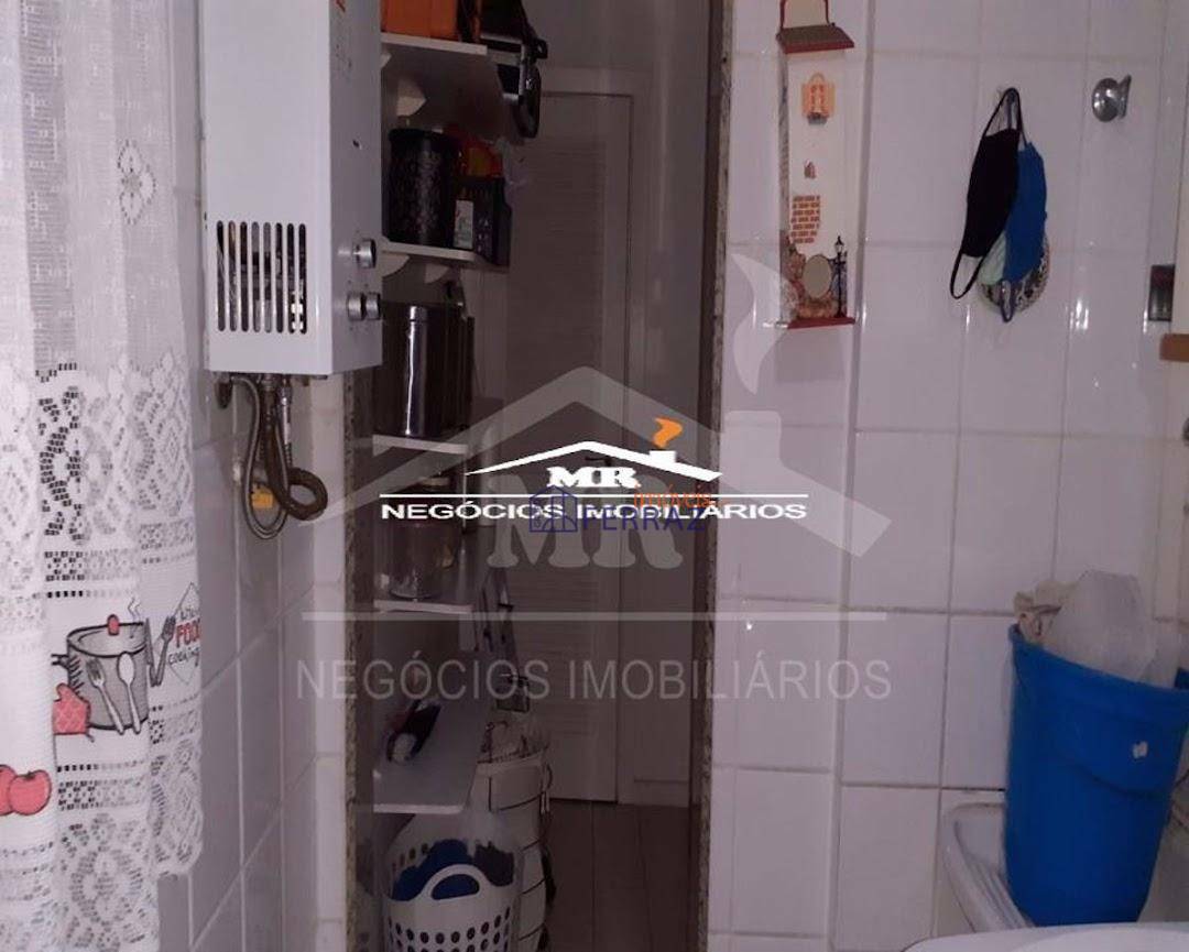 Apartamento à venda com 4 quartos, 180m² - Foto 7