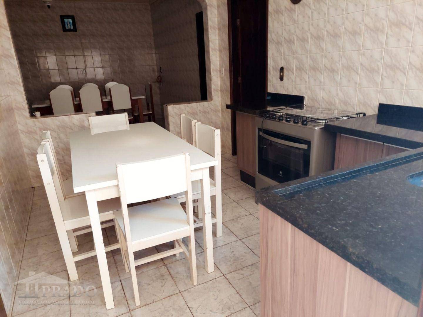 Casa à venda com 4 quartos, 194m² - Foto 18