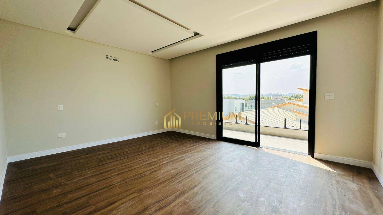 Sobrado à venda com 4 quartos, 450m² - Foto 15