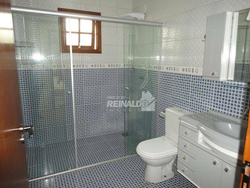 Casa de Condomínio para alugar com 3 quartos, 250m² - Foto 38