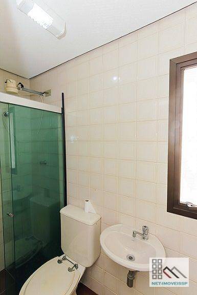 Apartamento para alugar com 4 quartos, 184m² - Foto 20