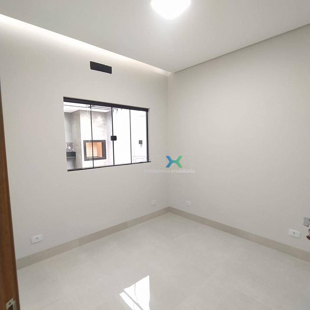 Casa à venda com 2 quartos, 105m² - Foto 18