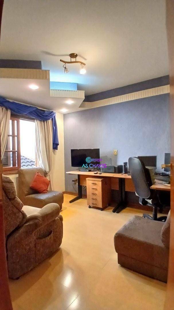 Casa à venda com 4 quartos, 355m² - Foto 10