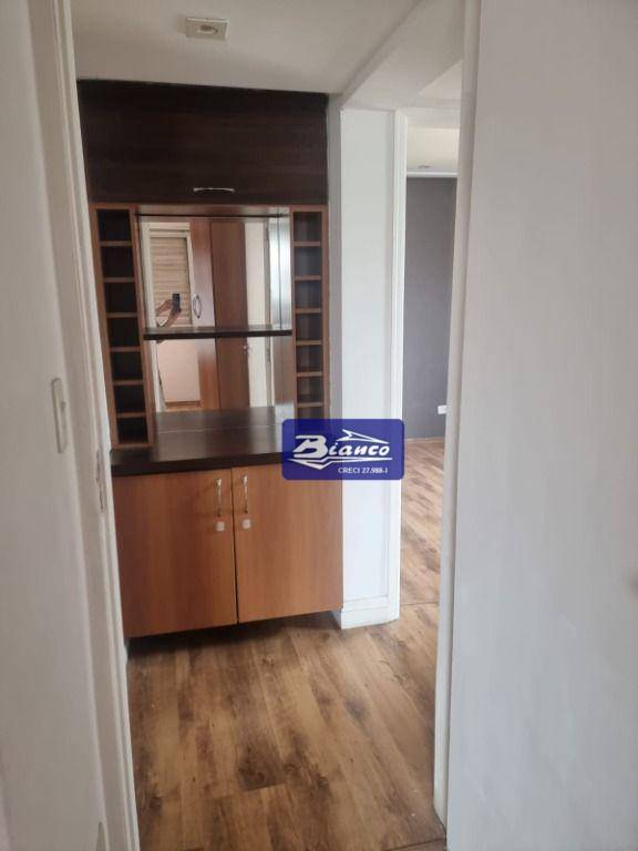 Apartamento à venda e aluguel com 3 quartos, 93m² - Foto 12