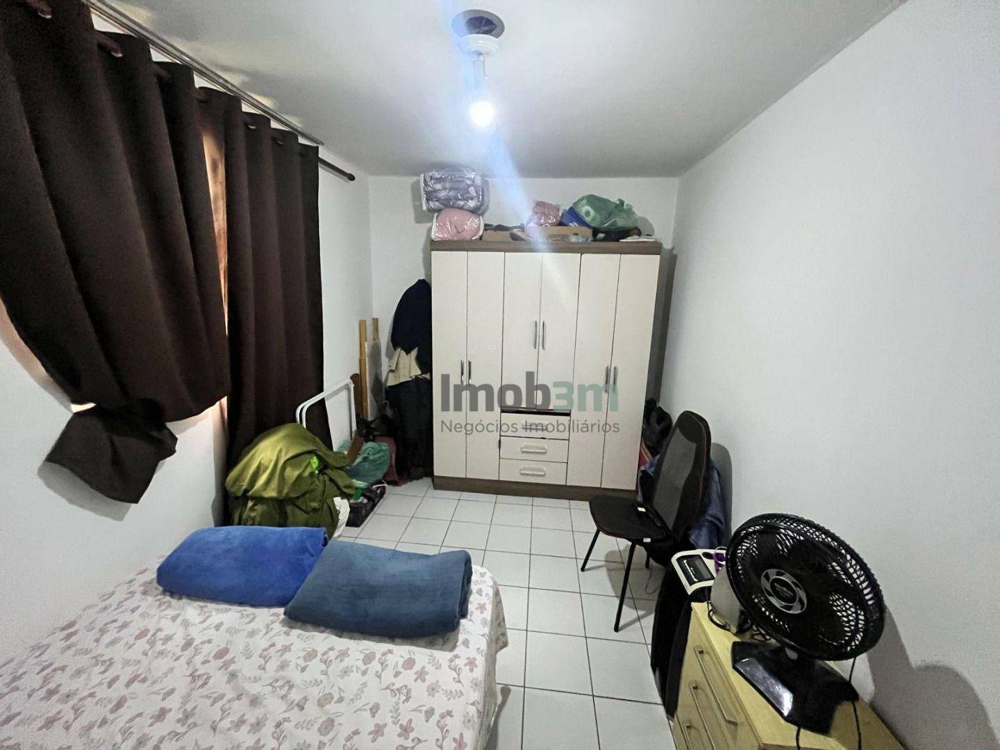 Apartamento à venda com 2 quartos, 45m² - Foto 11