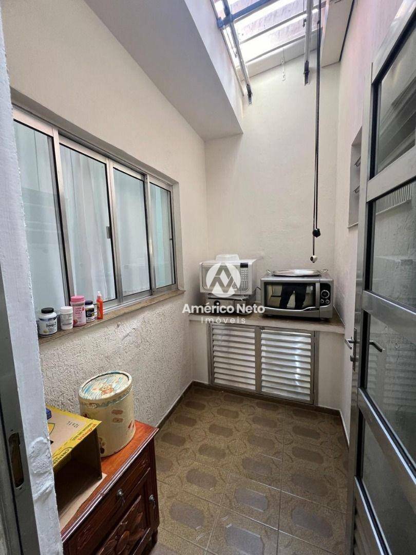 Sobrado à venda com 3 quartos, 280m² - Foto 17