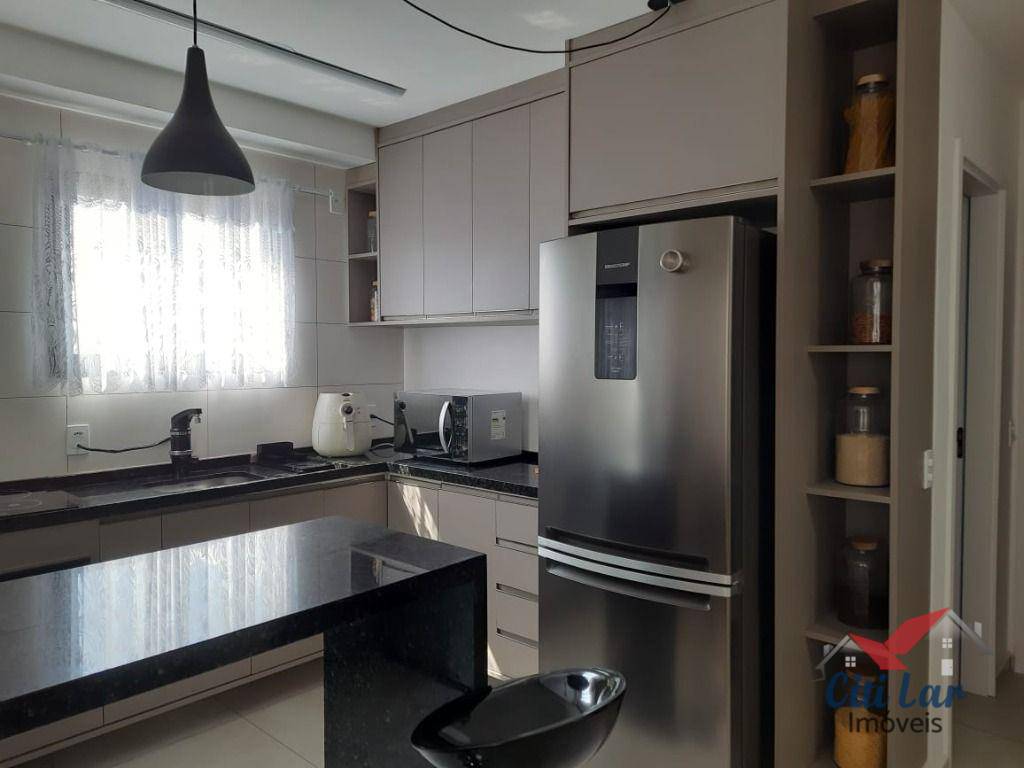 Apartamento à venda com 2 quartos, 48m² - Foto 1