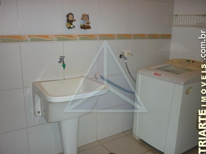 Sobrado à venda com 3 quartos, 200m² - Foto 5