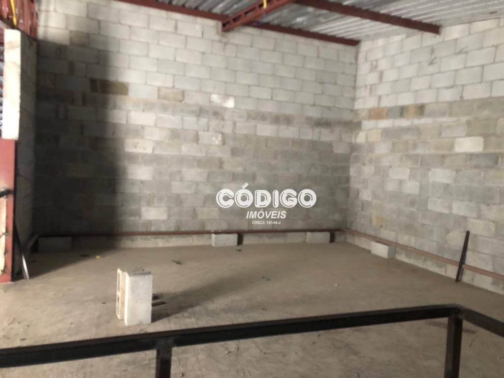 Depósito-Galpão-Armazém para alugar, 740m² - Foto 16