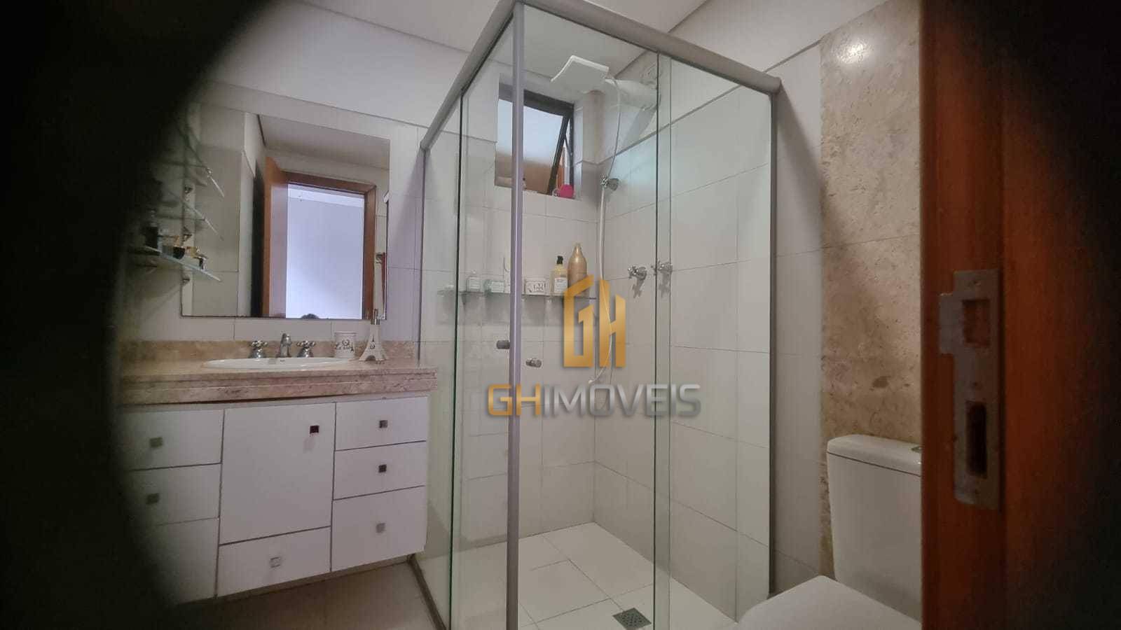 Apartamento à venda com 3 quartos, 133m² - Foto 18