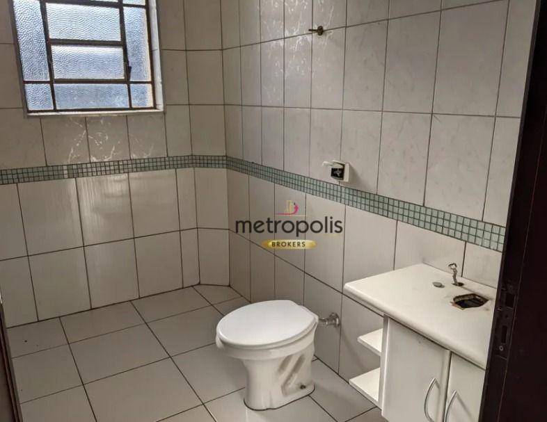 Sobrado à venda com 5 quartos, 197m² - Foto 9