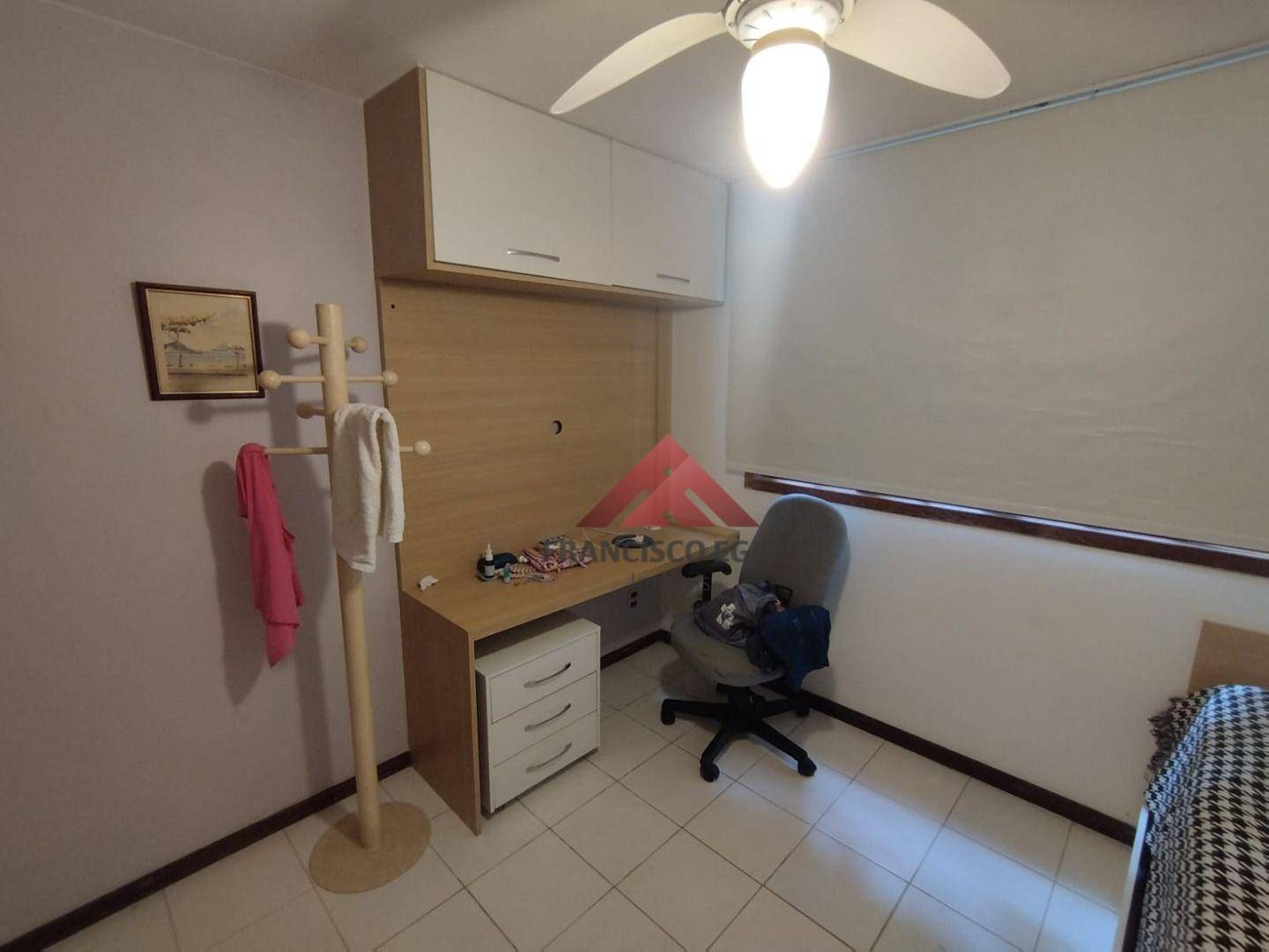 Casa para alugar com 4 quartos, 100m² - Foto 30