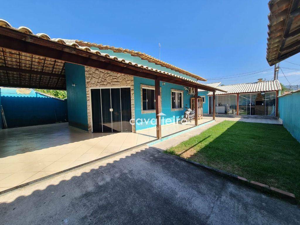 Casa à venda com 2 quartos, 100m² - Foto 1