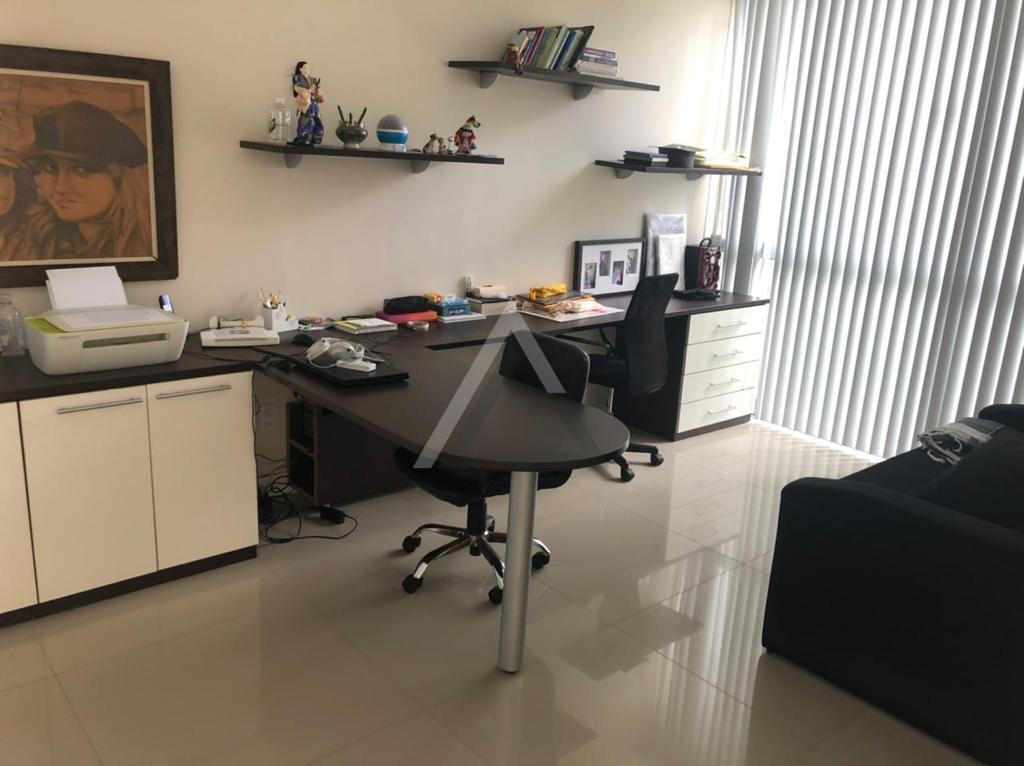 Casa de Condomínio à venda com 5 quartos, 290m² - Foto 10