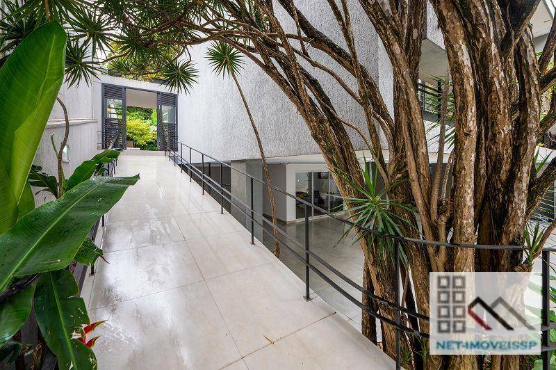 Casa à venda com 5 quartos, 340m² - Foto 48