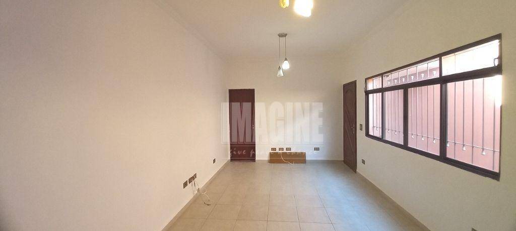 Casa, 2 quartos, 75 m² - Foto 2