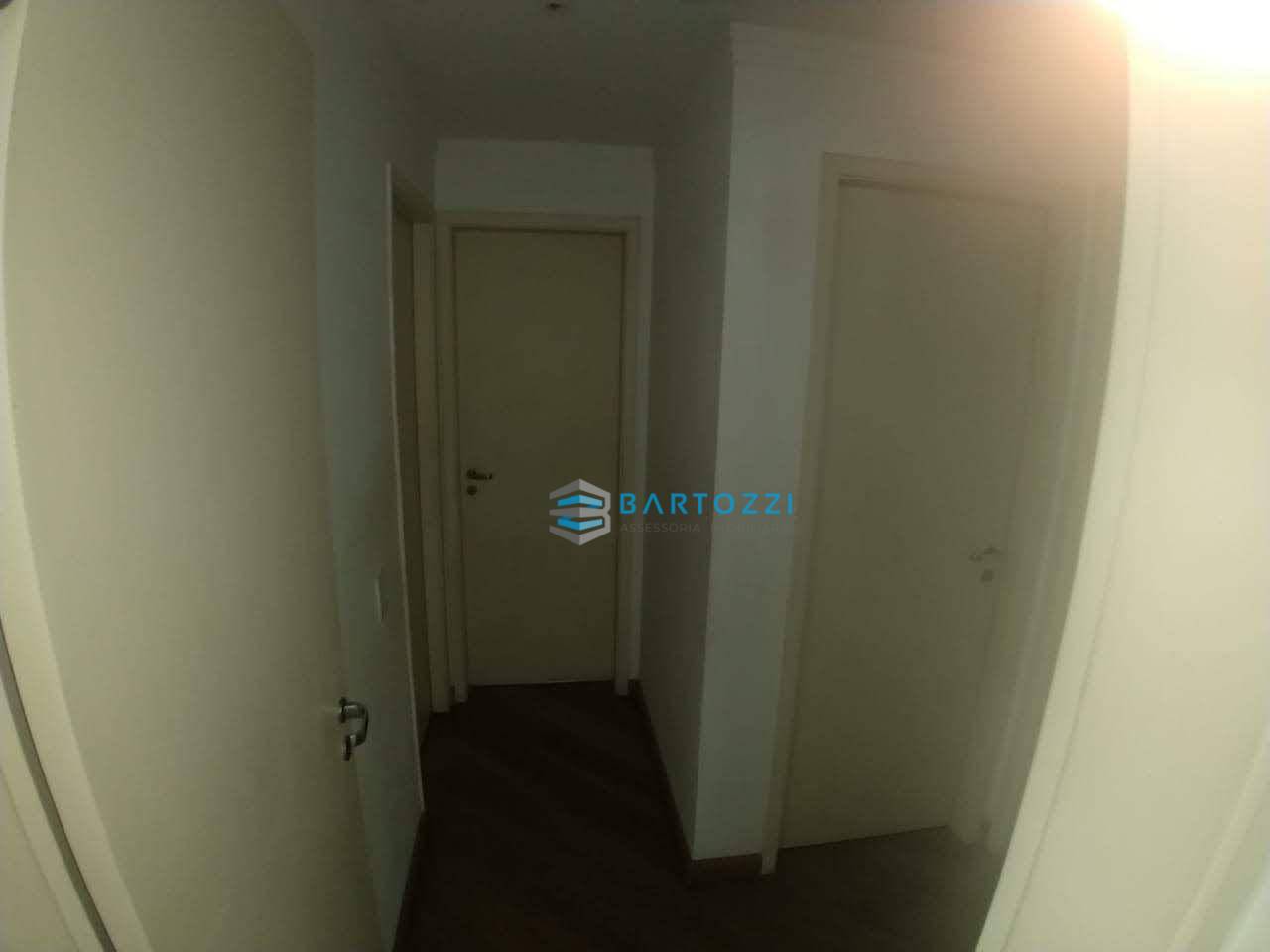 Apartamento à venda com 3 quartos, 97m² - Foto 19