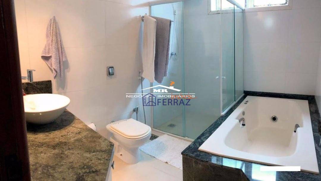 Casa à venda com 4 quartos, 320m² - Foto 19