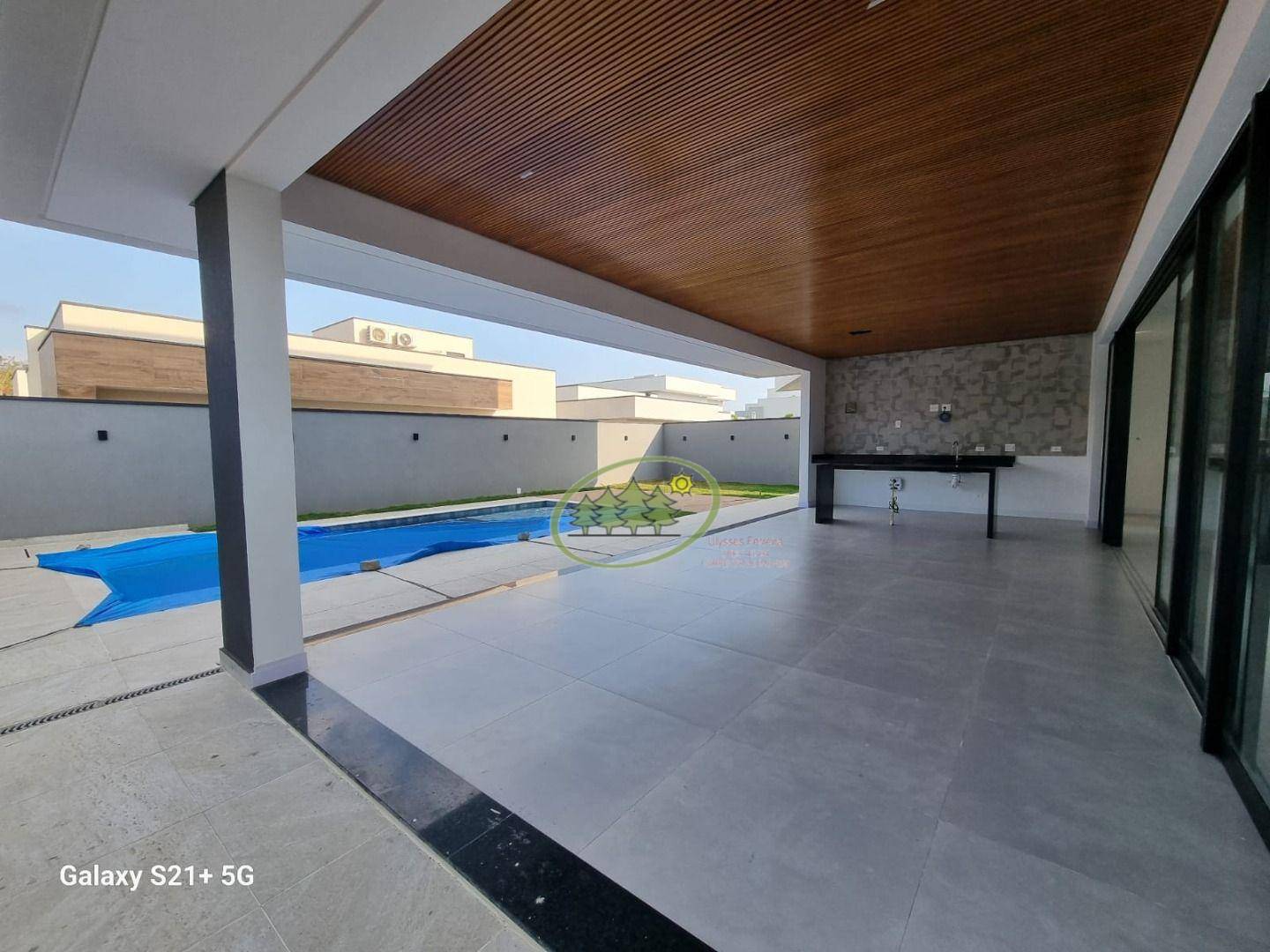 Casa de Condomínio à venda com 4 quartos, 445m² - Foto 5