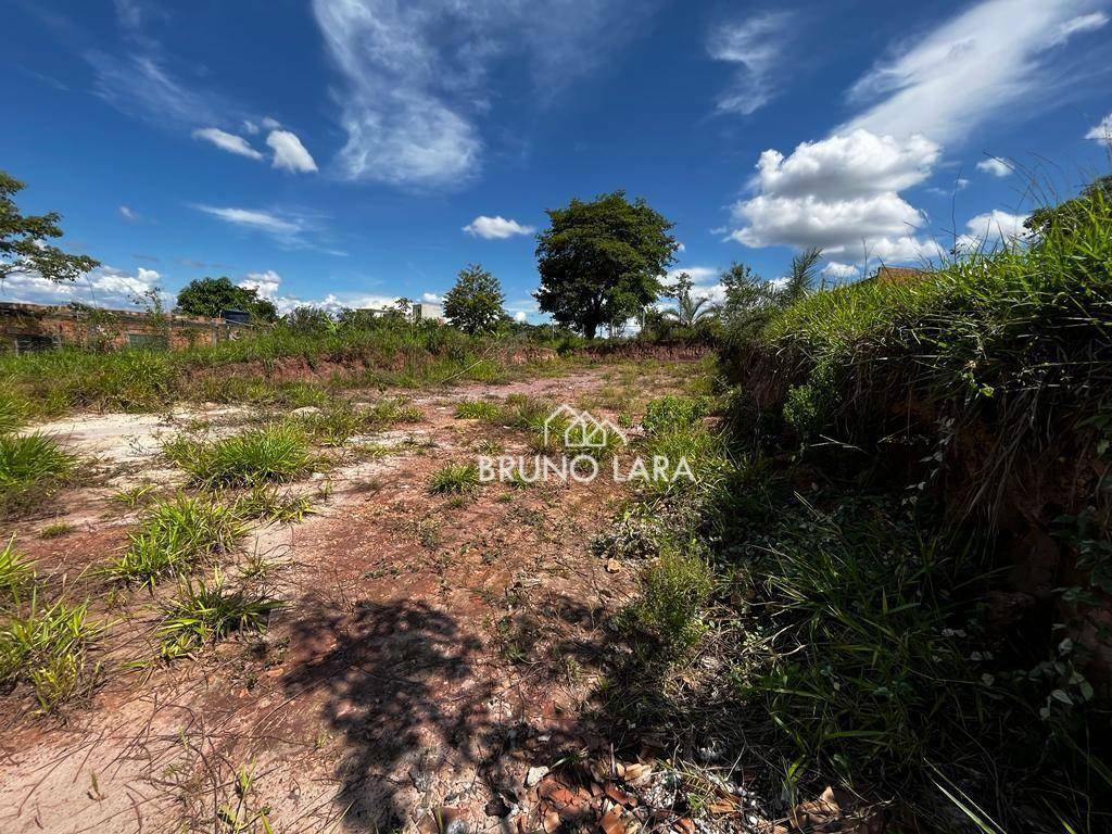 Terreno à venda, 360M2 - Foto 1