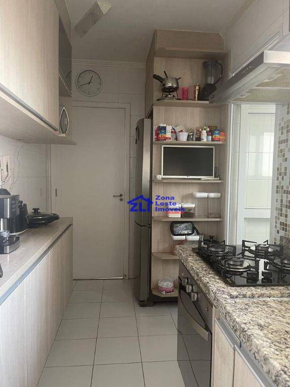 Apartamento à venda com 3 quartos, 87m² - Foto 4