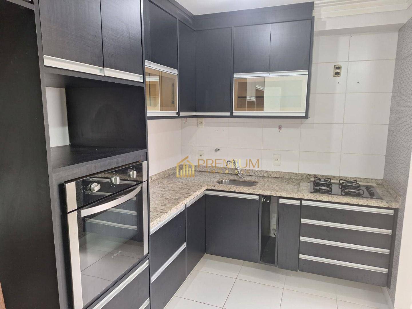 Apartamento à venda com 3 quartos, 99m² - Foto 11