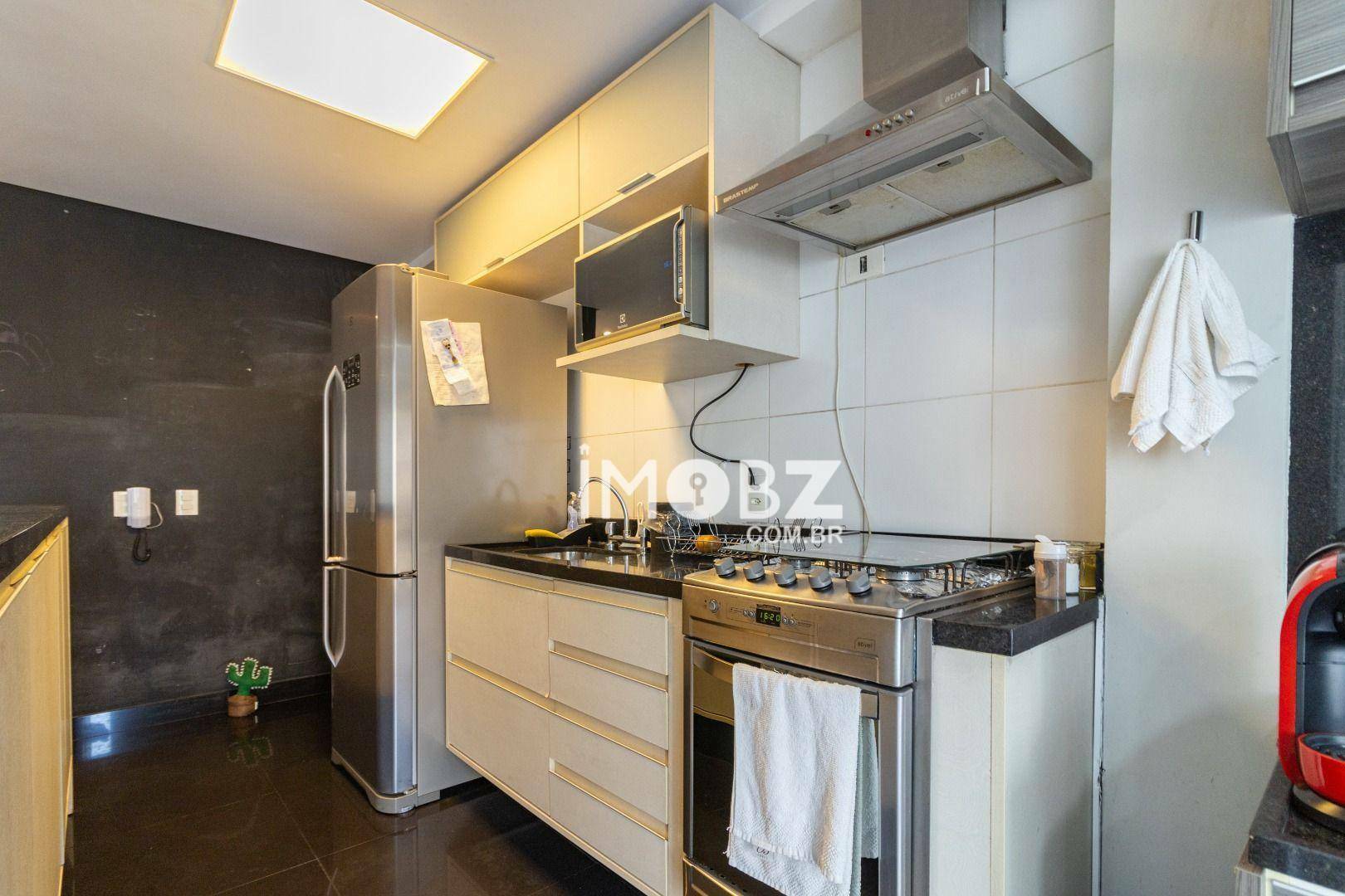 Apartamento à venda com 2 quartos, 79m² - Foto 8