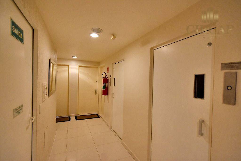 Apartamento à venda com 3 quartos, 83m² - Foto 20