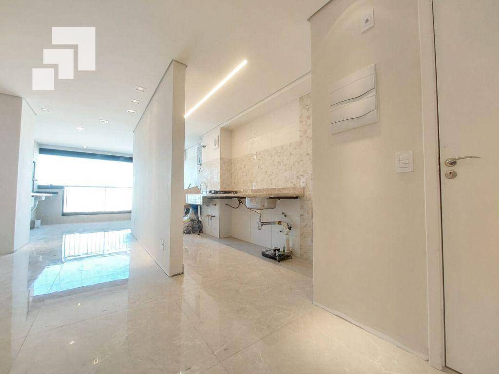 Apartamento à venda com 2 quartos, 83m² - Foto 11