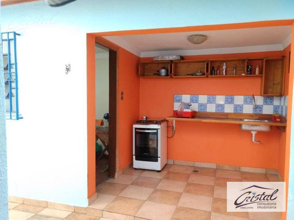 Casa à venda com 3 quartos, 218m² - Foto 32