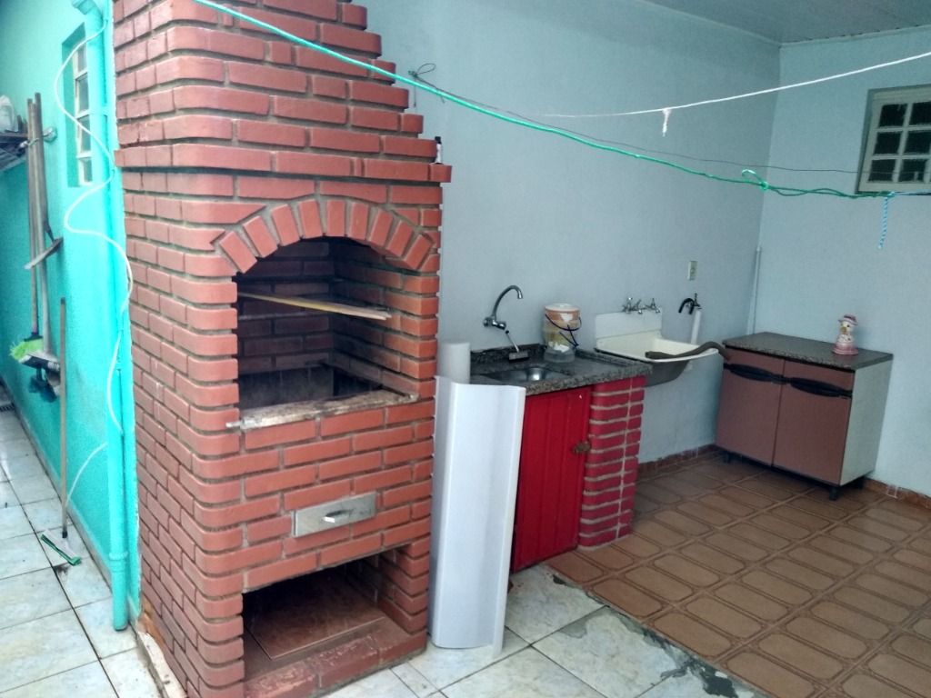 Casa à venda com 2 quartos, 140m² - Foto 20