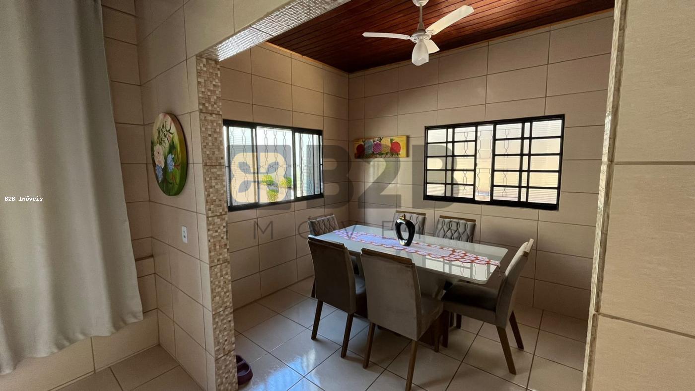 Casa à venda com 5 quartos, 193m² - Foto 14