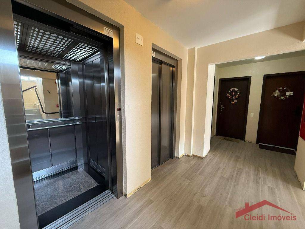 Apartamento para alugar com 3 quartos, 122m² - Foto 32