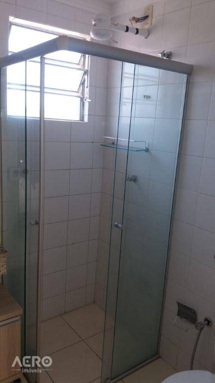 Apartamento à venda com 2 quartos, 56m² - Foto 8