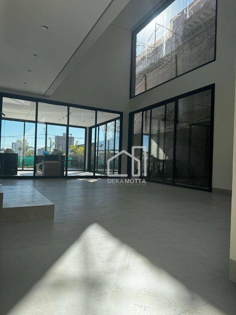 Casa à venda com 4 quartos, 293m² - Foto 12