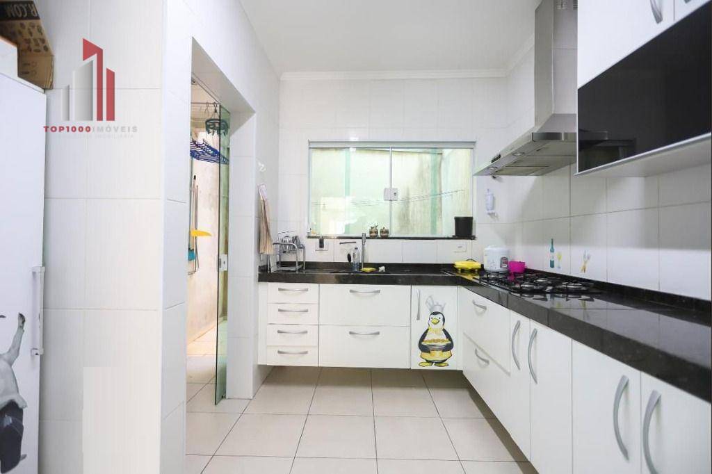 Sobrado à venda com 3 quartos, 180m² - Foto 16