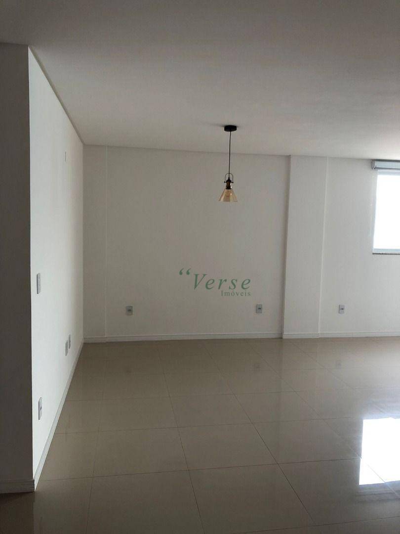 Apartamento à venda com 3 quartos, 100m² - Foto 3