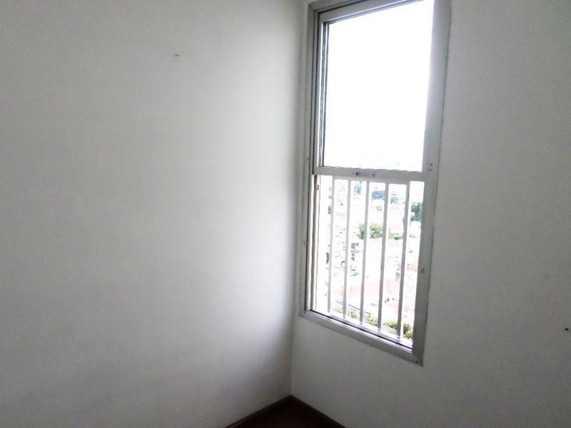 Apartamento à venda com 2 quartos, 60m² - Foto 20