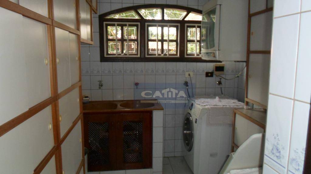 Casa à venda com 3 quartos, 240m² - Foto 27