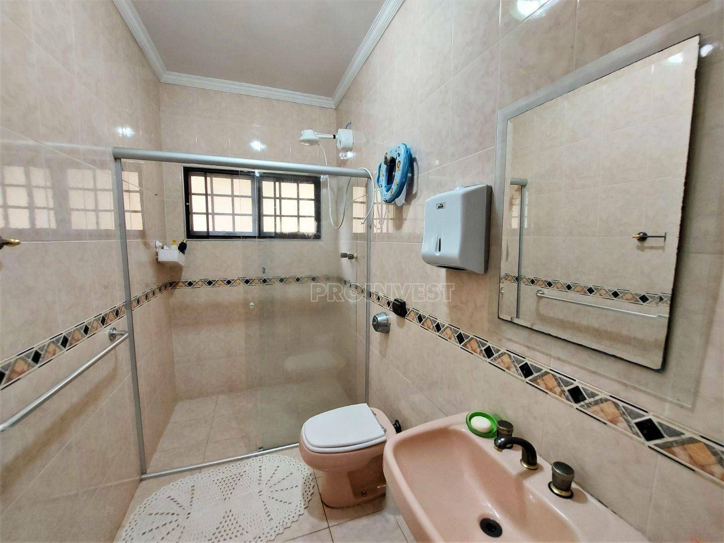 Casa de Condomínio à venda com 8 quartos, 600m² - Foto 28