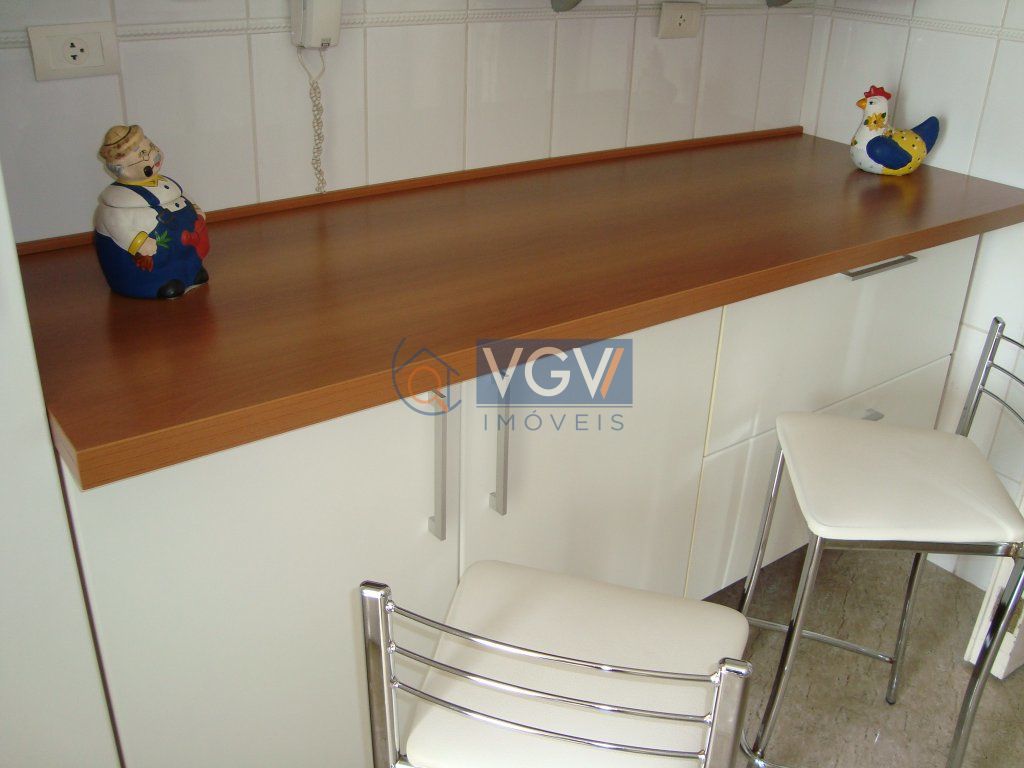 Apartamento à venda com 3 quartos, 70m² - Foto 12