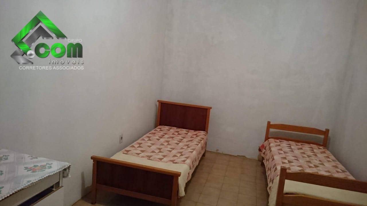 Sítio à venda com 2 quartos, 450m² - Foto 8