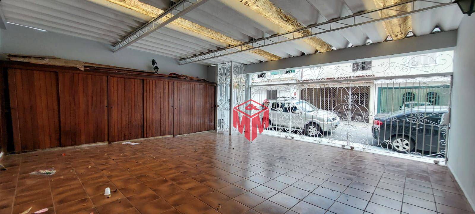 Sobrado à venda e aluguel com 3 quartos, 540m² - Foto 2