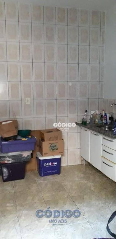 Sobrado à venda com 4 quartos, 250m² - Foto 15