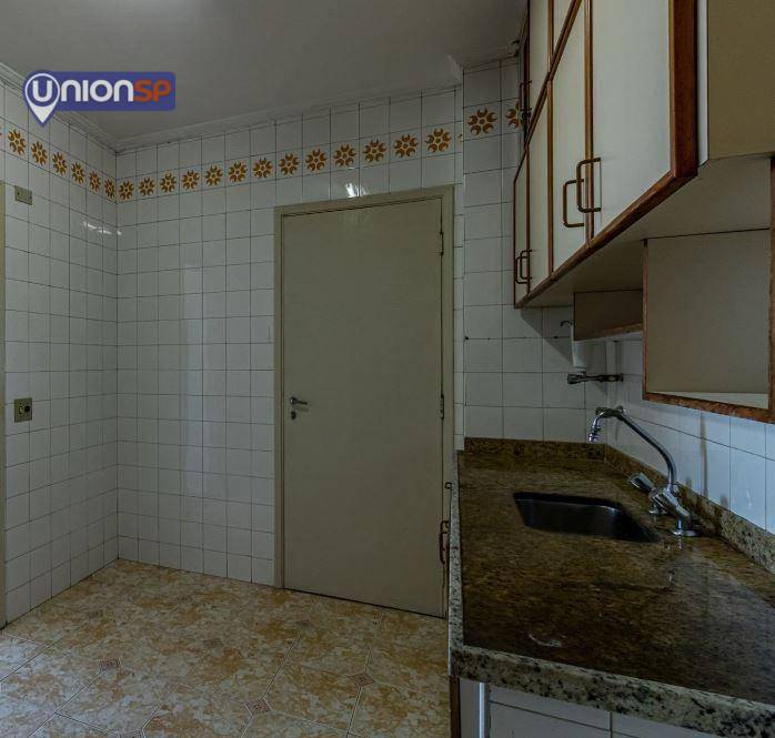 Apartamento à venda com 2 quartos, 79m² - Foto 13